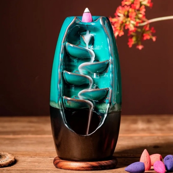 Waterfall Backflow Incense Holder - Picture 3 of 4